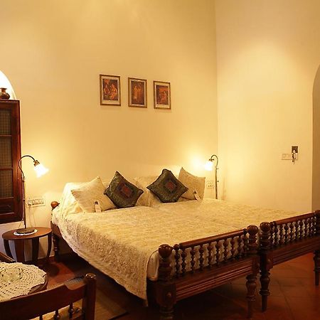 Raheem Residency Hotel Alappuzha Buitenkant foto